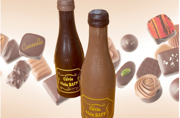 Bouteille en chocolat garnie de chocolats